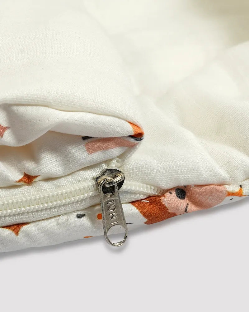 Carry Nest Sleepy Bear